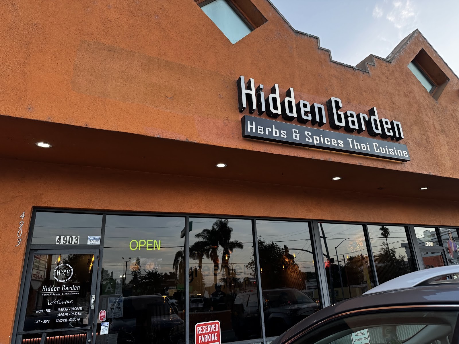 Hidden Garden Thai Cuisine: the place