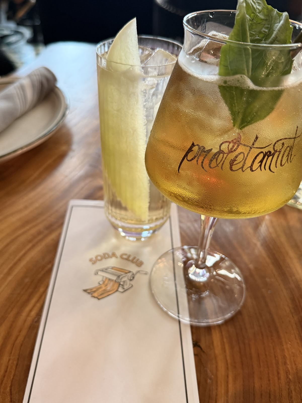 Soda Club: food & drinks