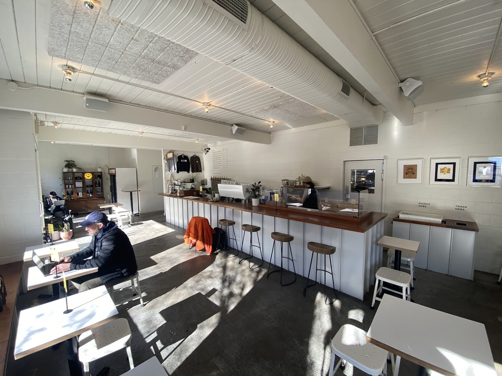 33 Acres Brewing Company: the place