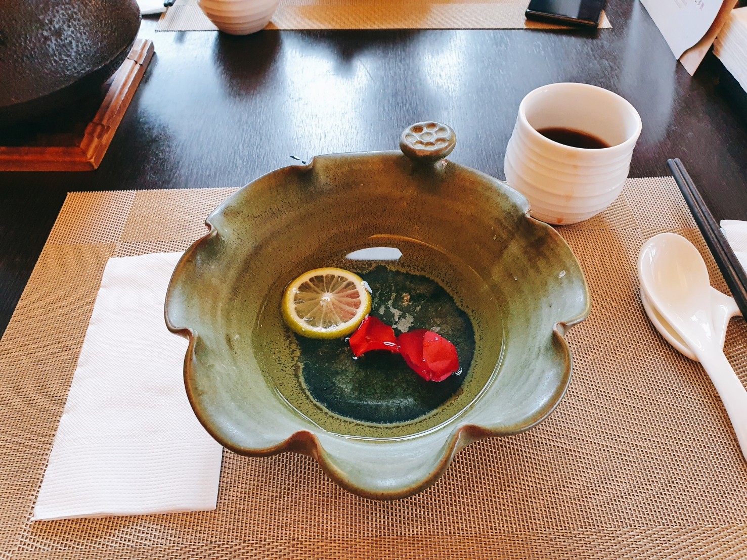 Yangming Spring Creative (Pure Vegan Life) Vegetarian Cuisine - Zhongxiao Branch: food & drinks