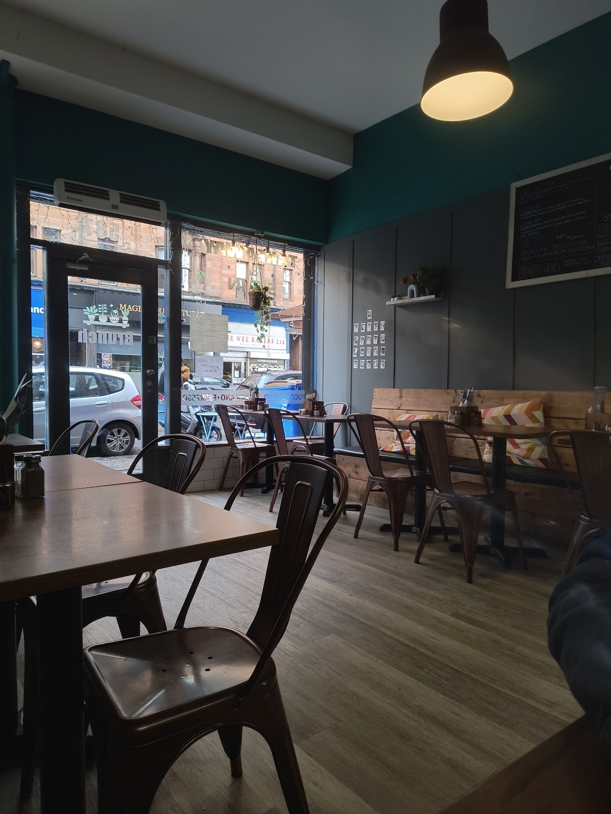 Brunch: the place