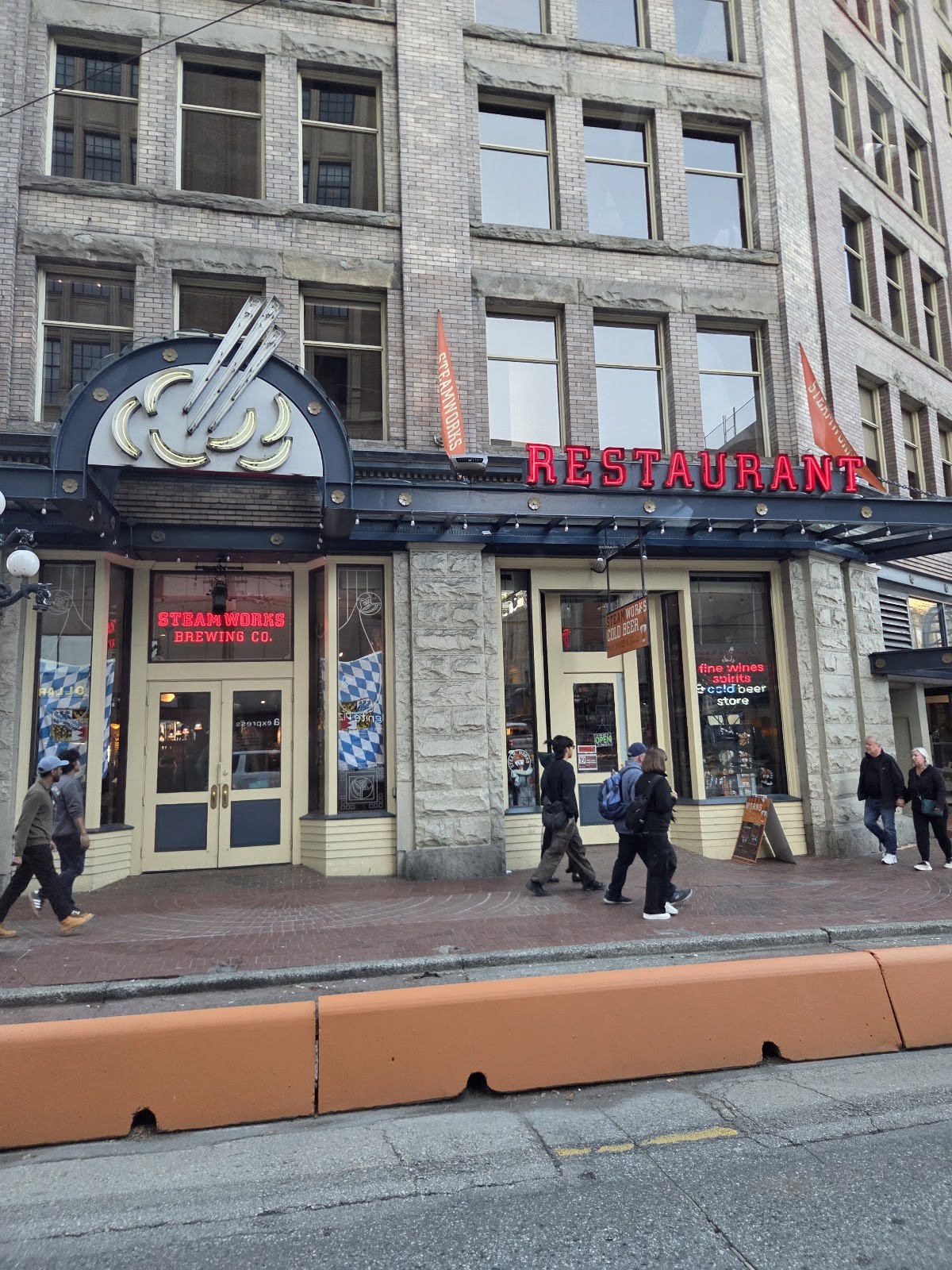 Steamworks Brewpub: the place