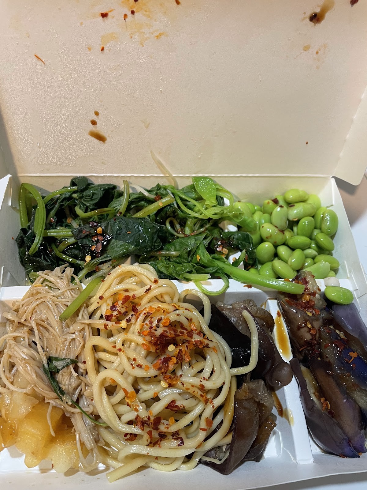 Xiǎo Chú Guì SùShí 小廚櫃素食: food & drinks