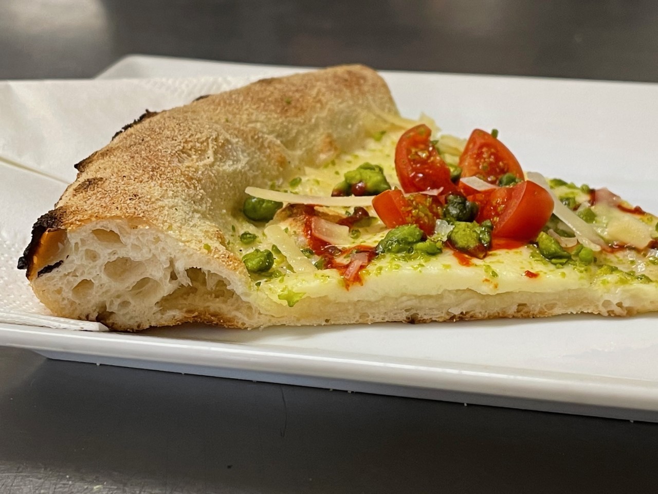Zeus Pizza: food & drinks