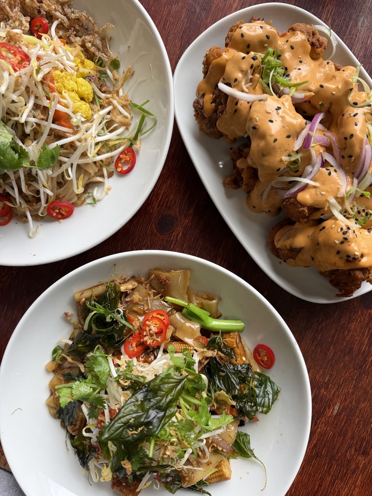 Yulli’s Brews: food & drinks
