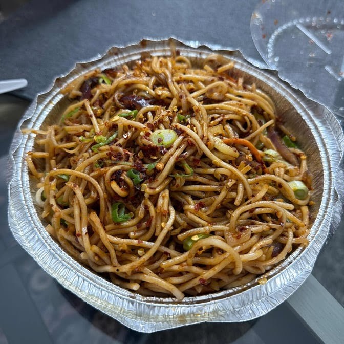 Honest Indian Vegetarian Restaurant: food & drinks