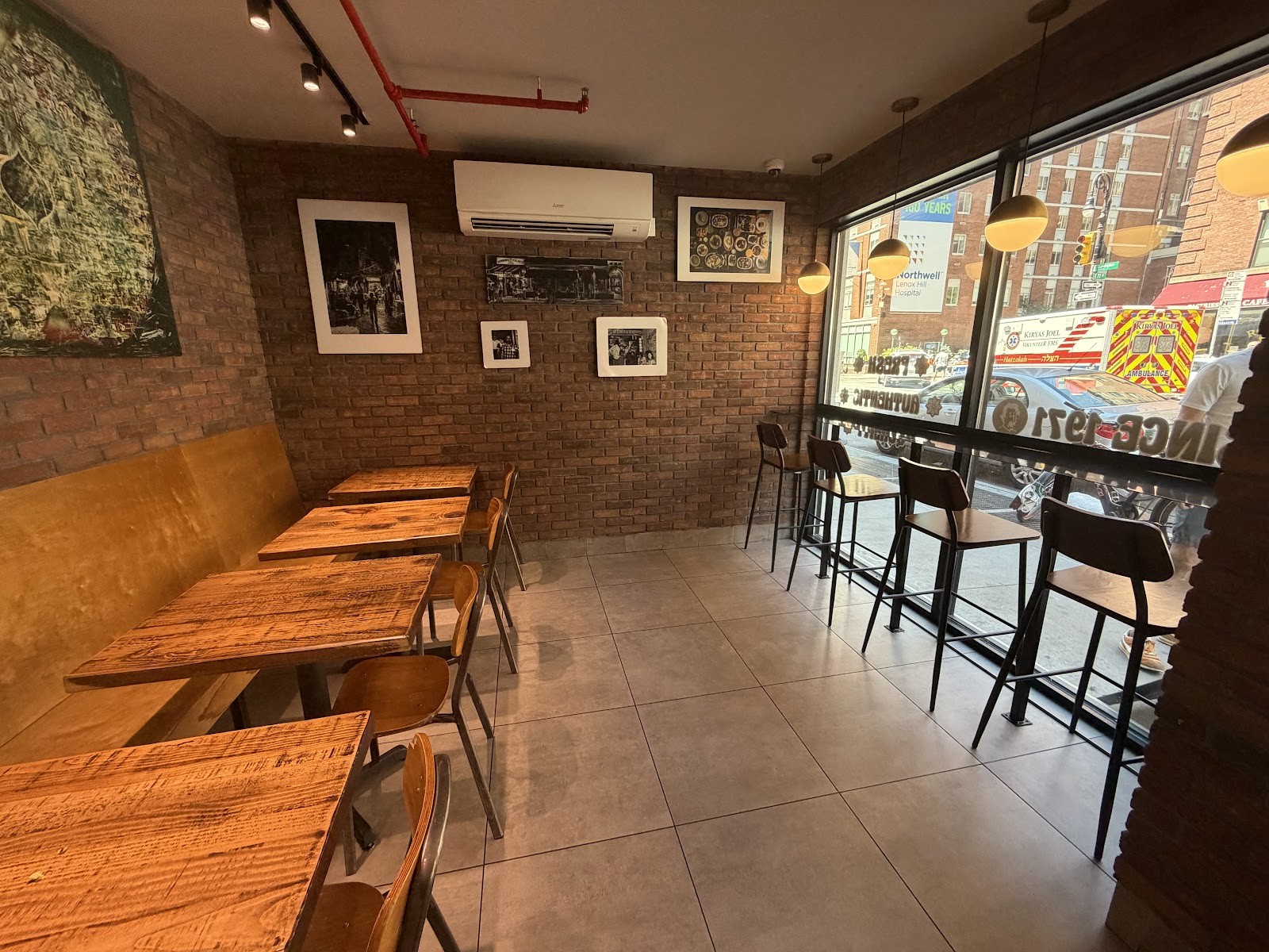 Mamoun's Falafel: the place
