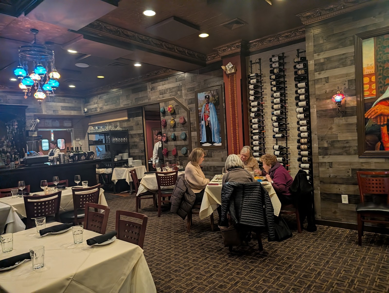 Bistro Aracosia: the place