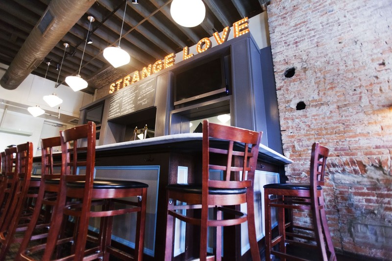 Strangelove's: photo 4