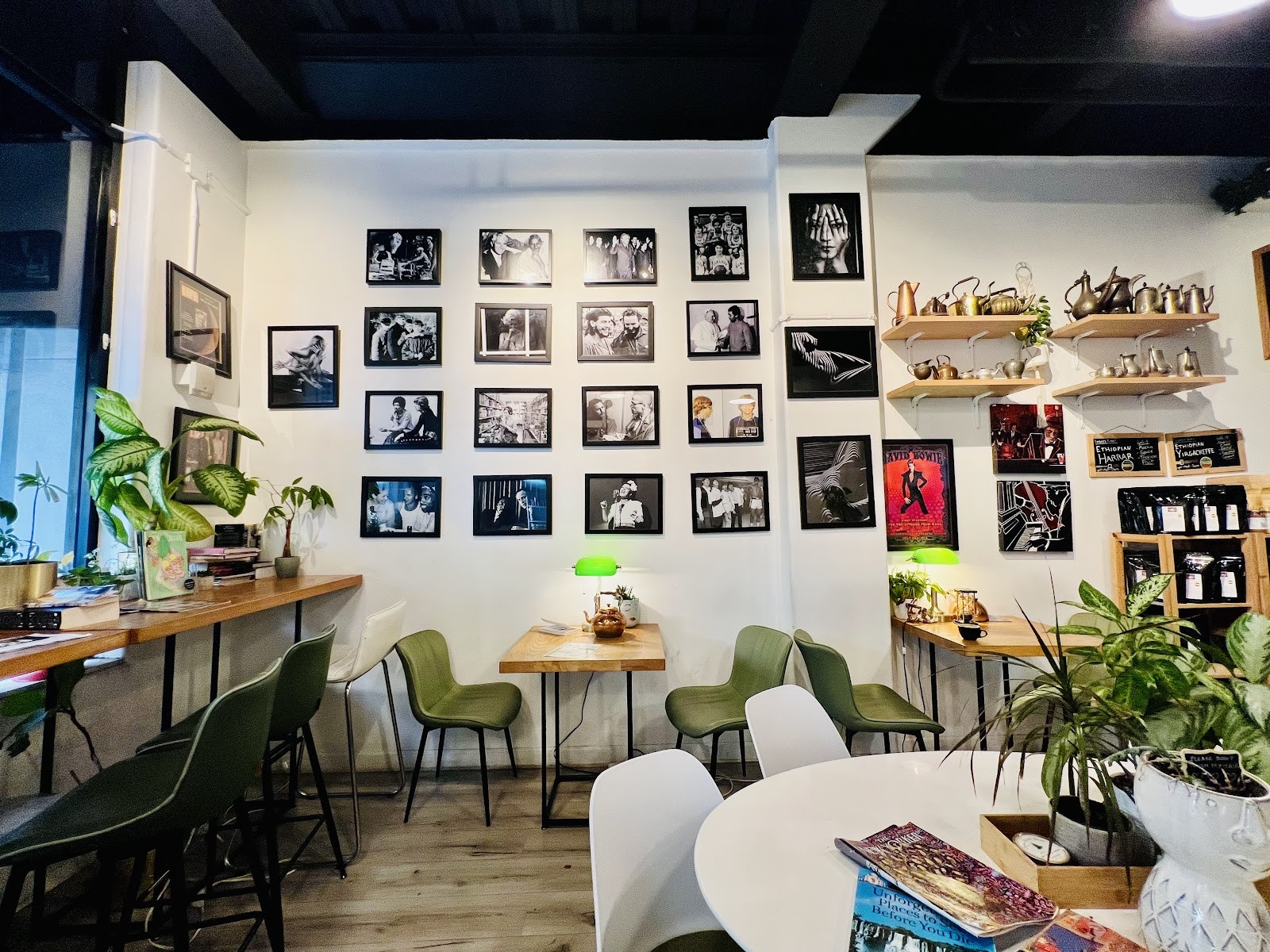 Bohemian House of Espresso + Chai: the place