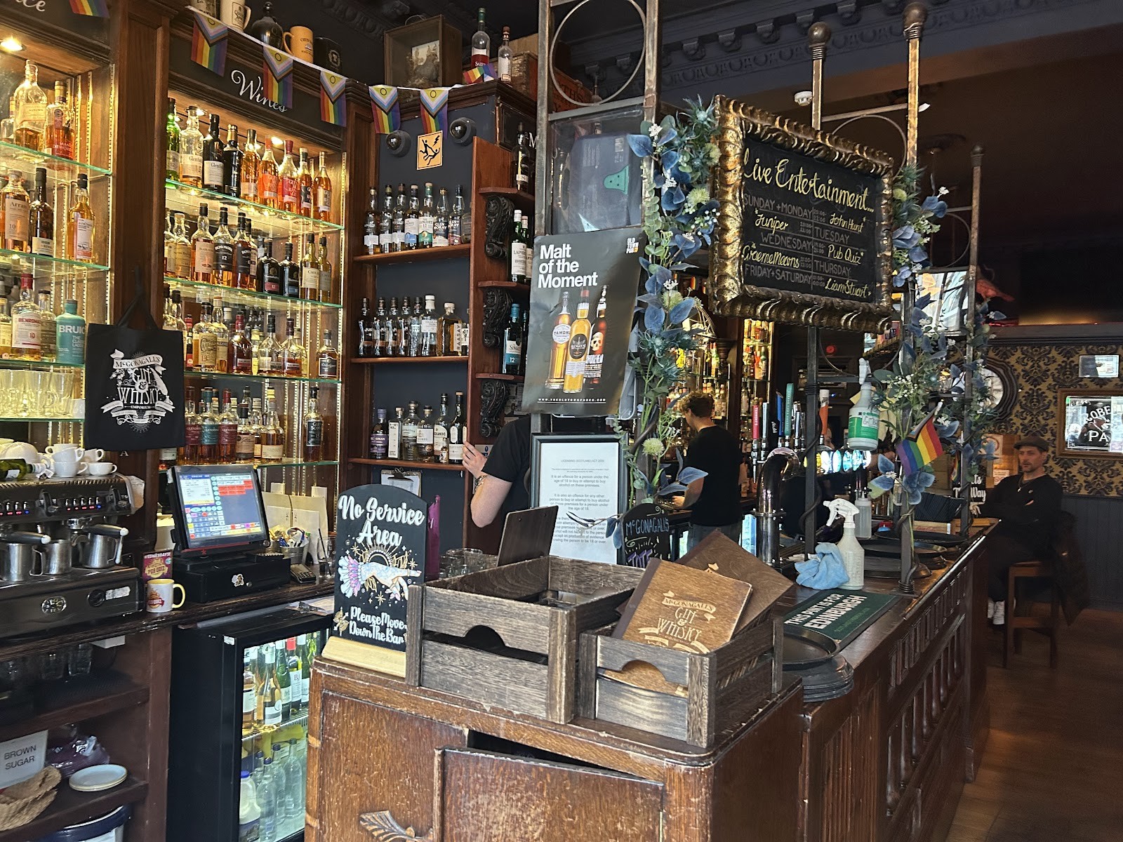 McGonagalls Gin & Whisky Emporium: the place