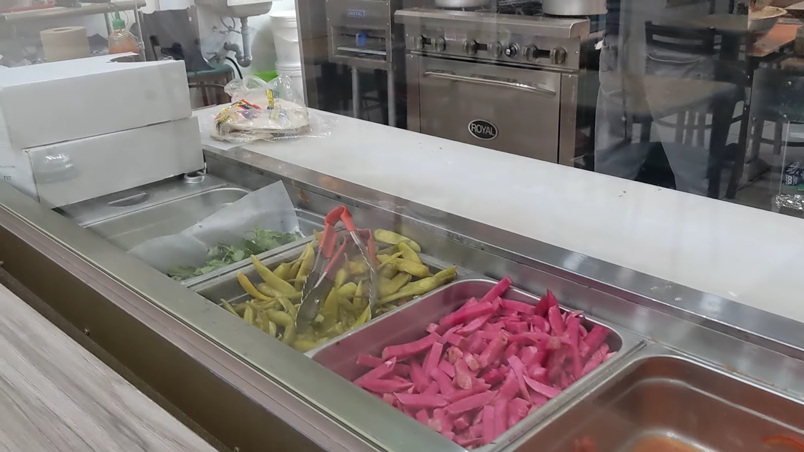 Falafel Abou Hanna: the place