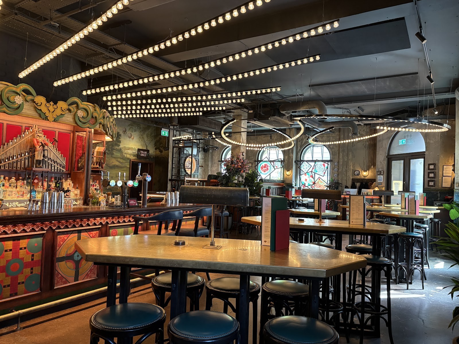 Flight Club Manchester: the place