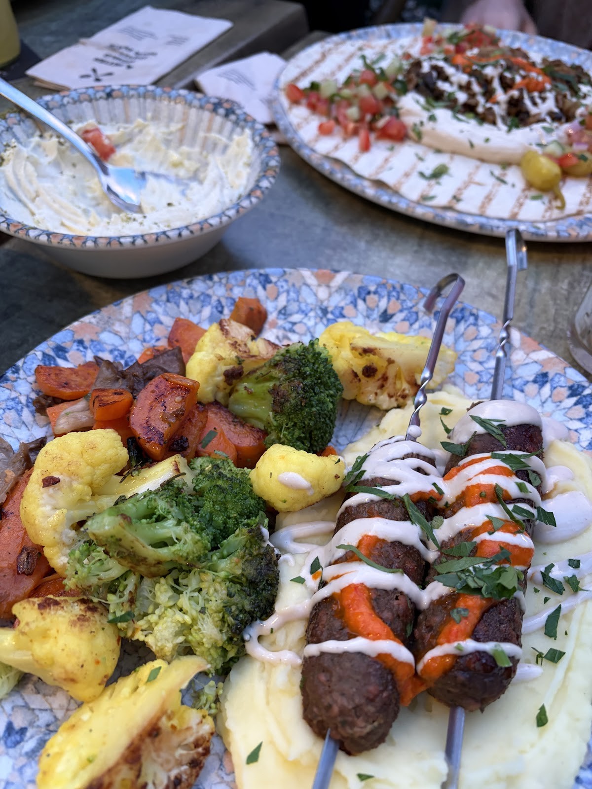 269 TwoSixNine Vegan Restaurant Frankfurt: food & drinks