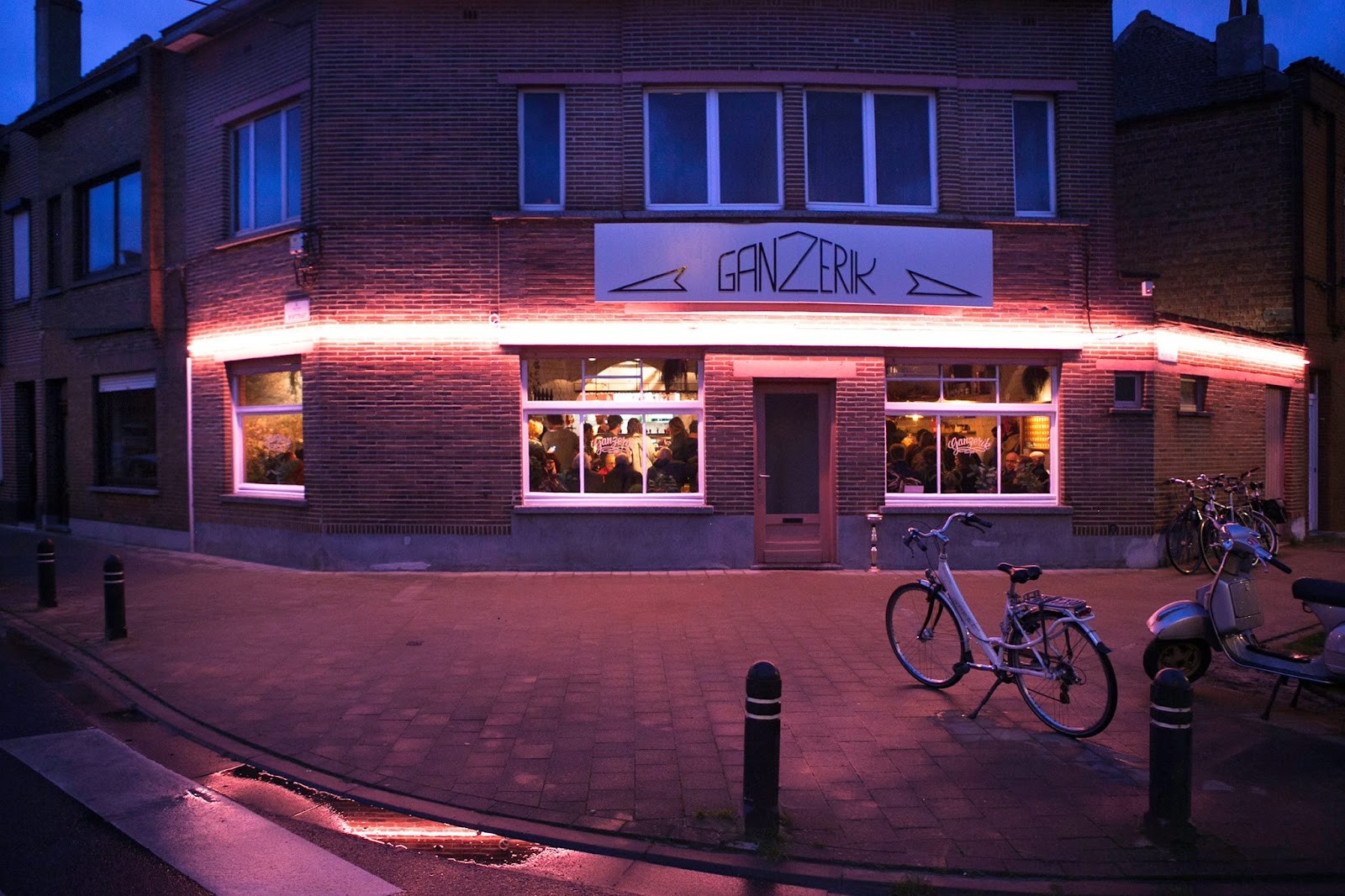 Ganzerik: the place