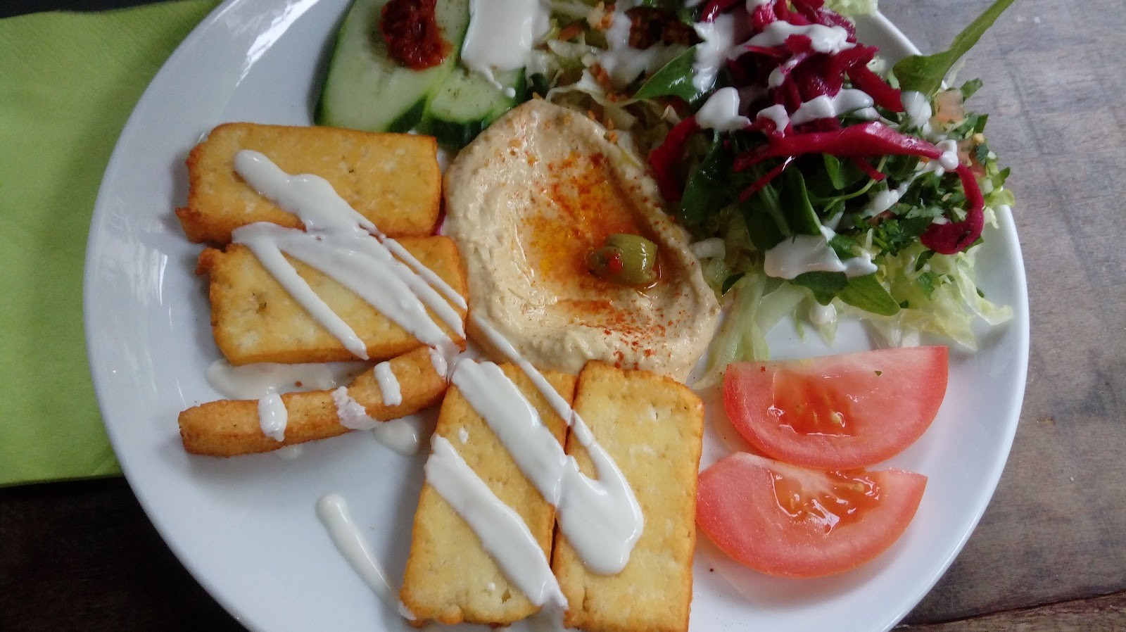 Haroun: food & drinks