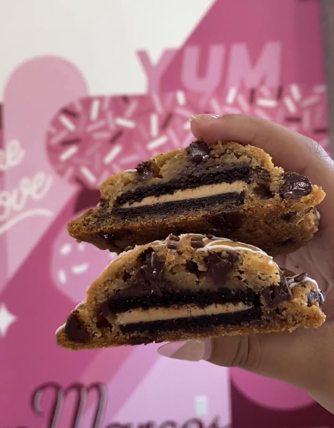 Maya's Cookies: food & drinks