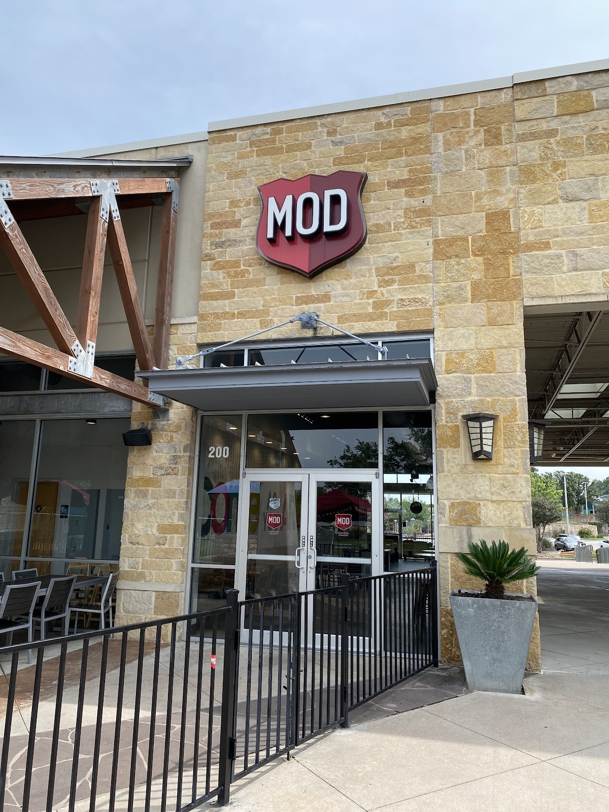 MOD Pizza: the place