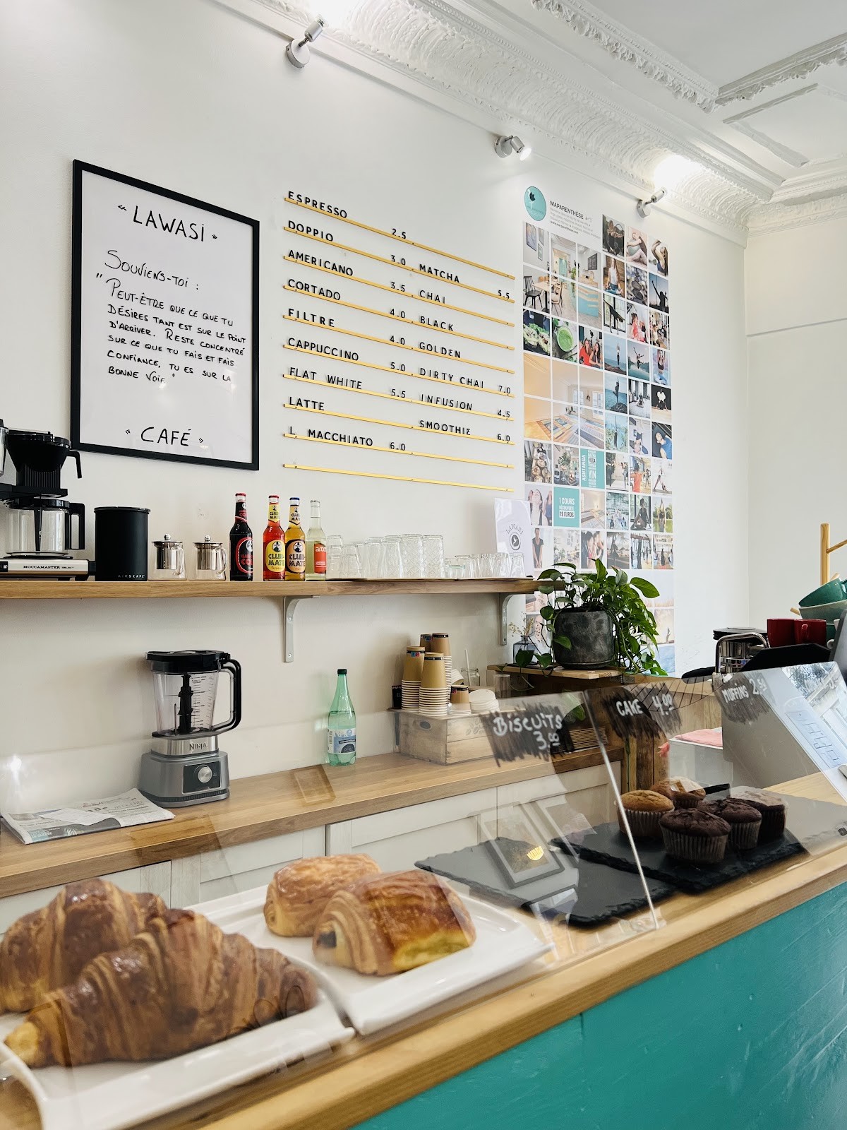LAWASI Coffee Shop: the place