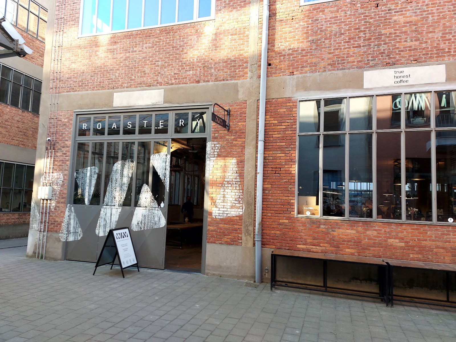 WAY - Specialty Coffee Roastery: the place