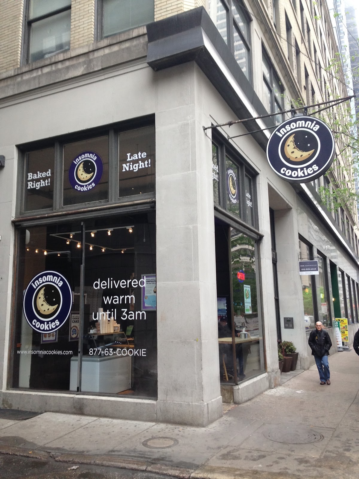 Insomnia Cookies: the place