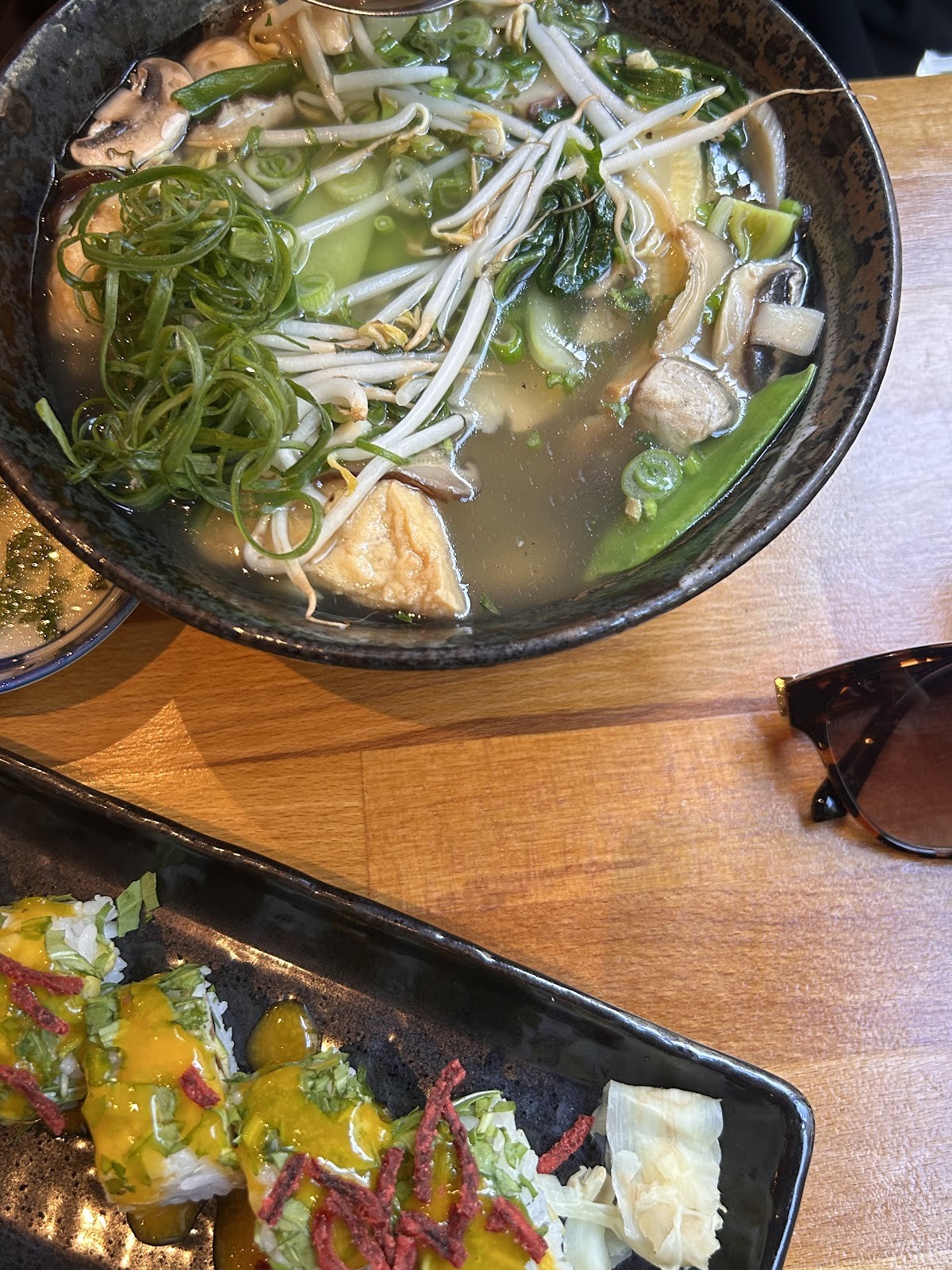 Chay Veganrestaurant: food & drinks
