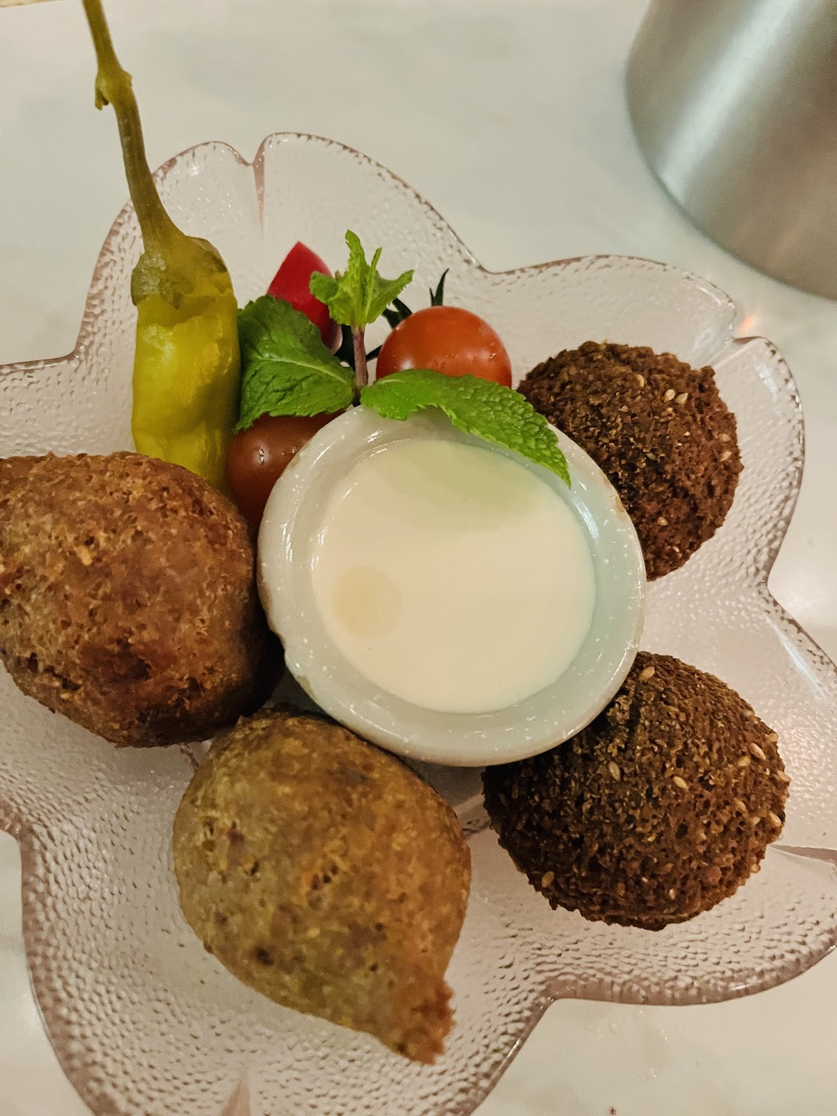 Aline Lebanese Kitchen: food & drinks