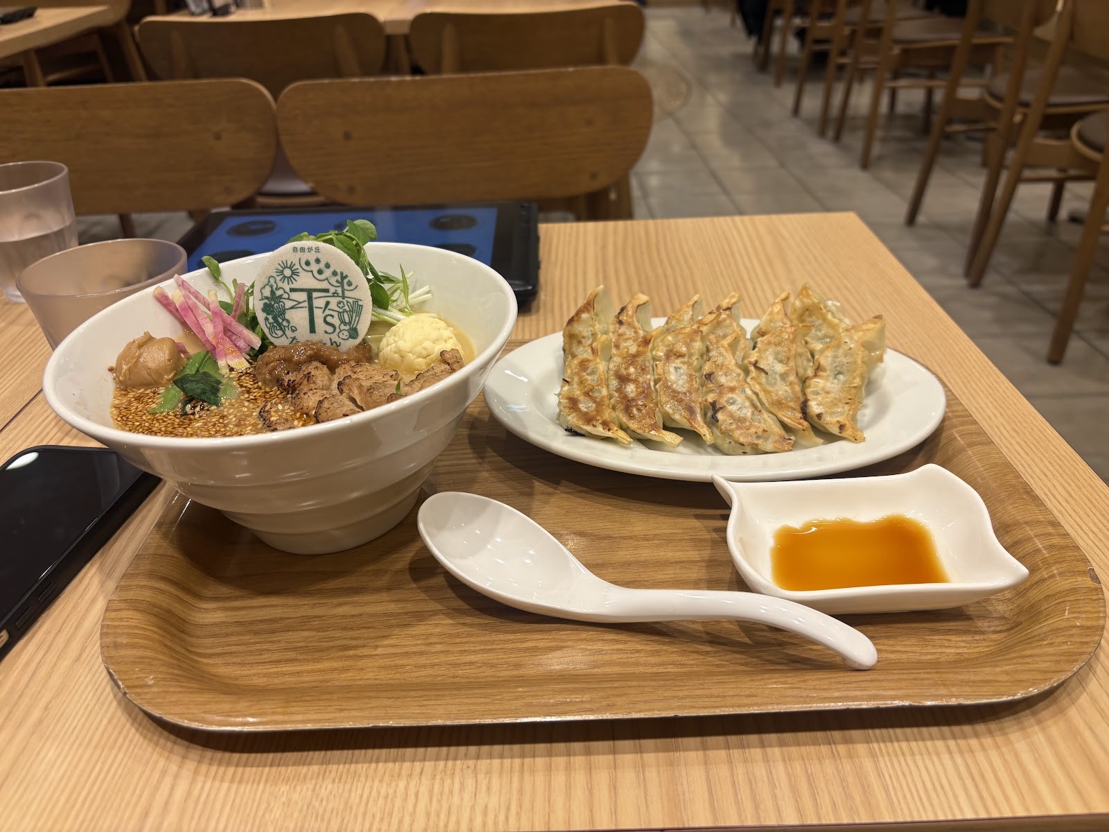 T's TanTan Ecute Ueno: food & drinks