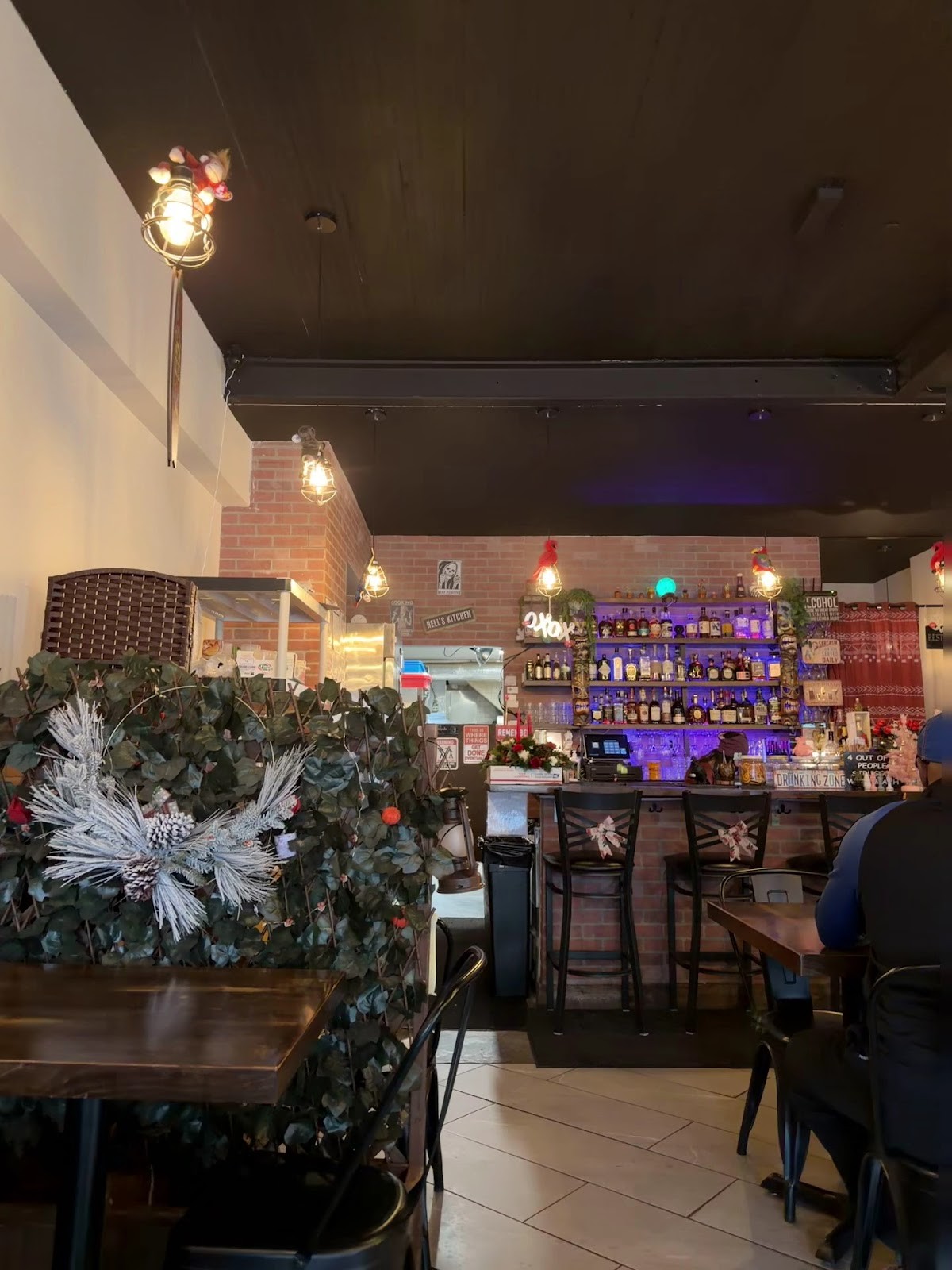 Tiki Garden Thai Street Food DC: the place