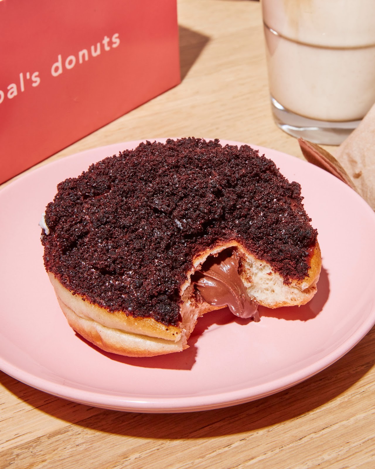 Brammibal's Donuts: food & drinks