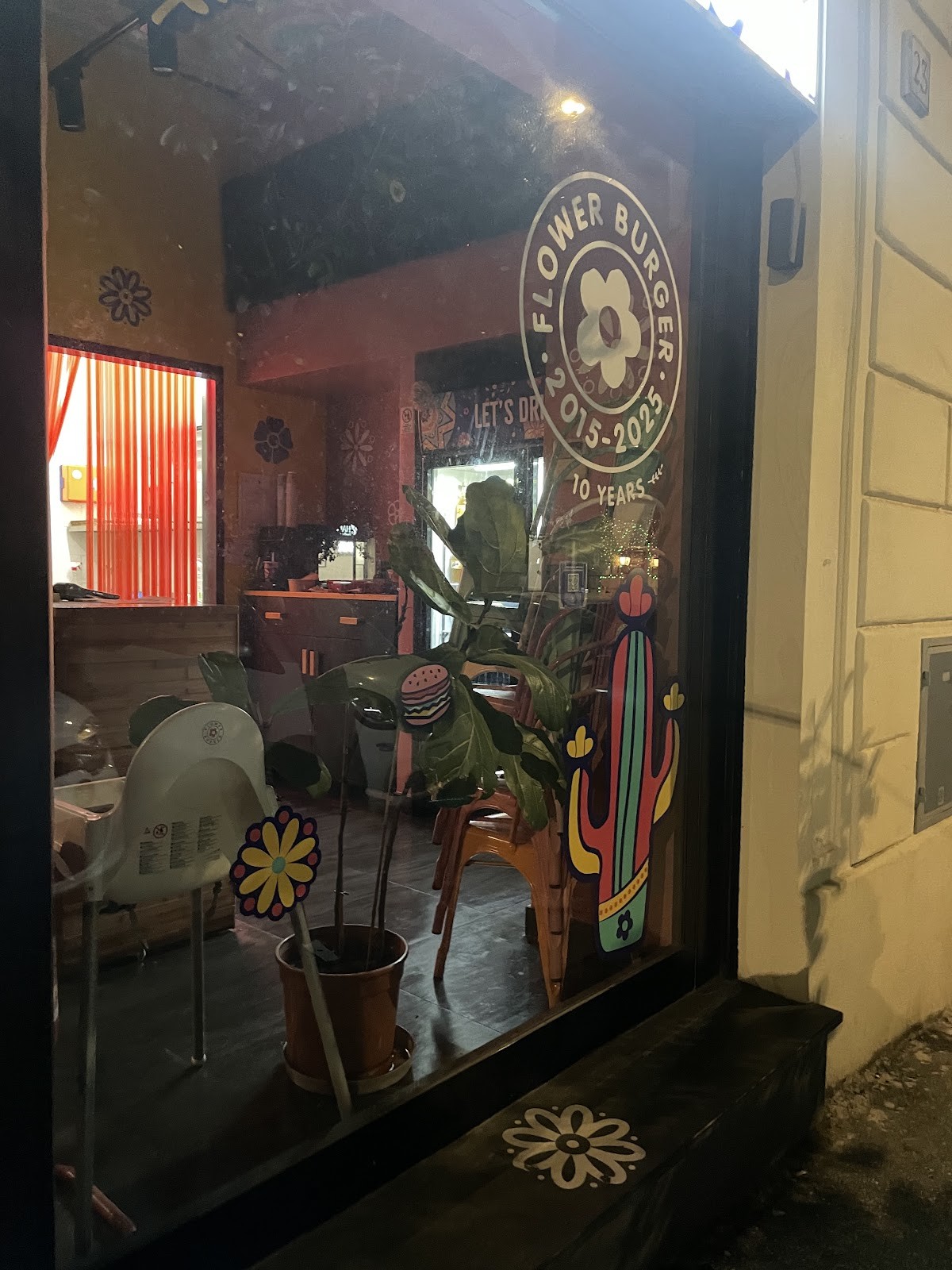 Flower Burger: the place