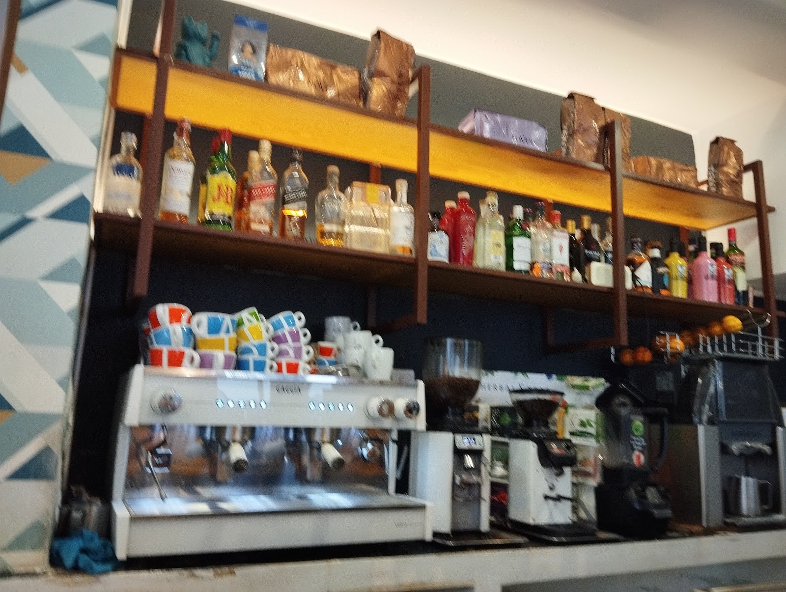 Newen Café & Bar: the place
