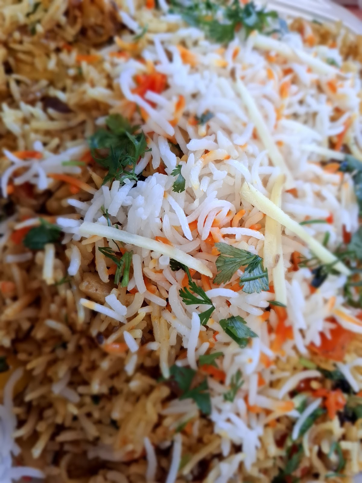 Indian Bazar Bockenheim: food & drinks