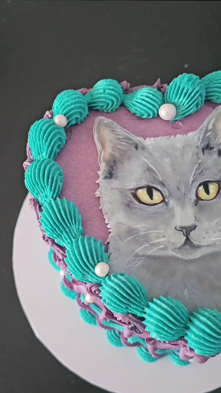 Heart of Cake: food & drinks