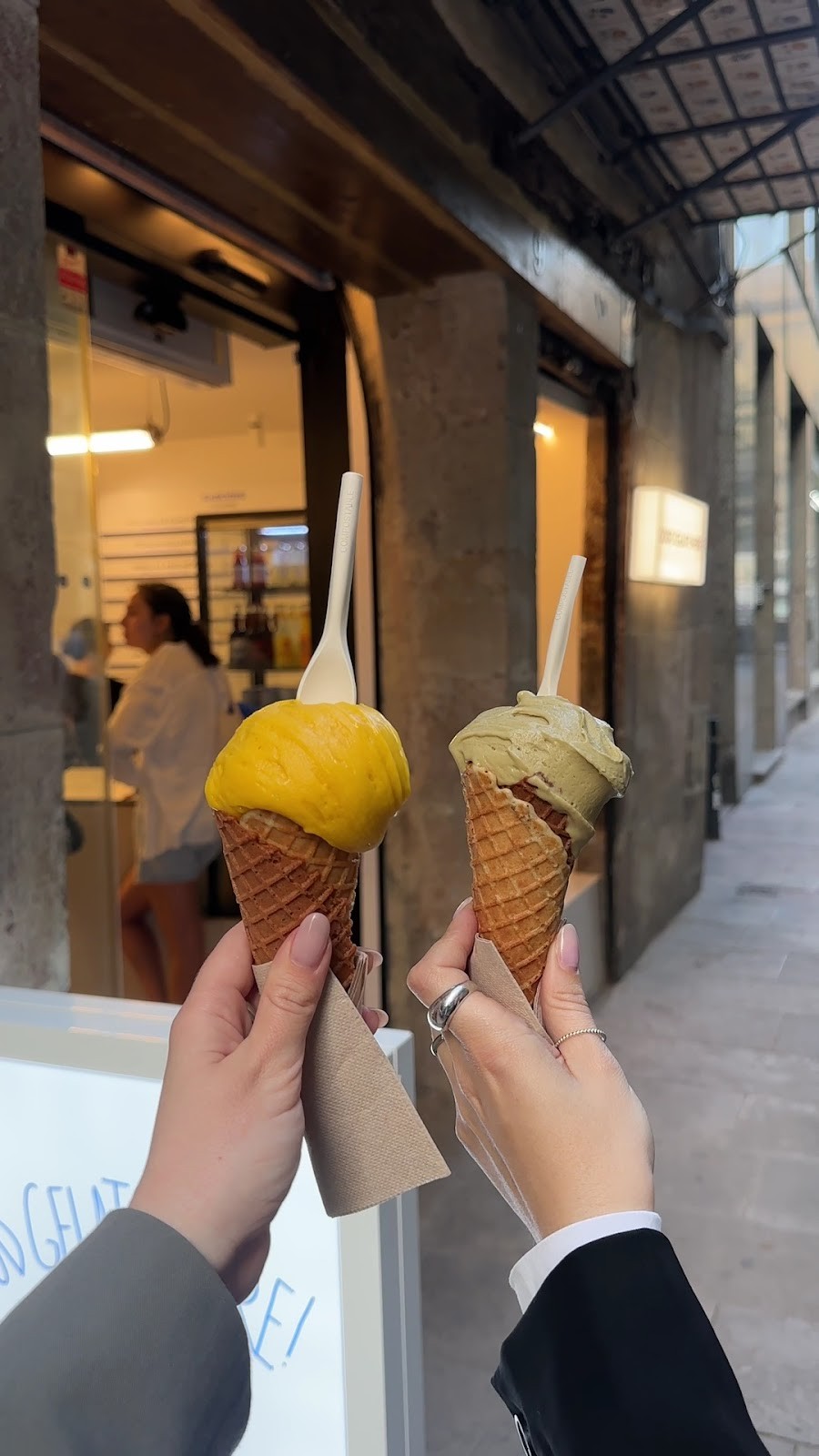 CAJÚ gelato: food & drinks