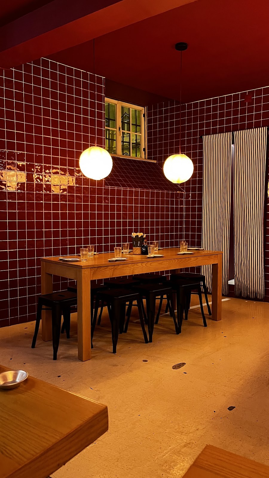 Madam Bō: the place