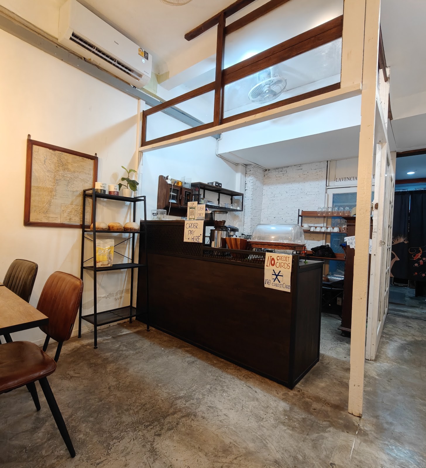 SOKOZY - Cafe & Bowls Asoke Bangkok: the place