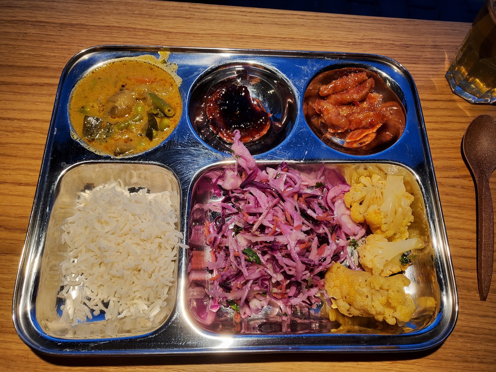 Dhaba Beas: food & drinks