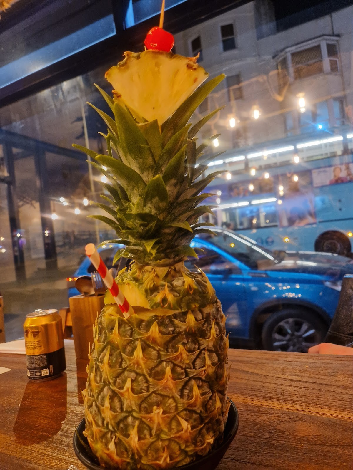 The Coconut Island: food & drinks