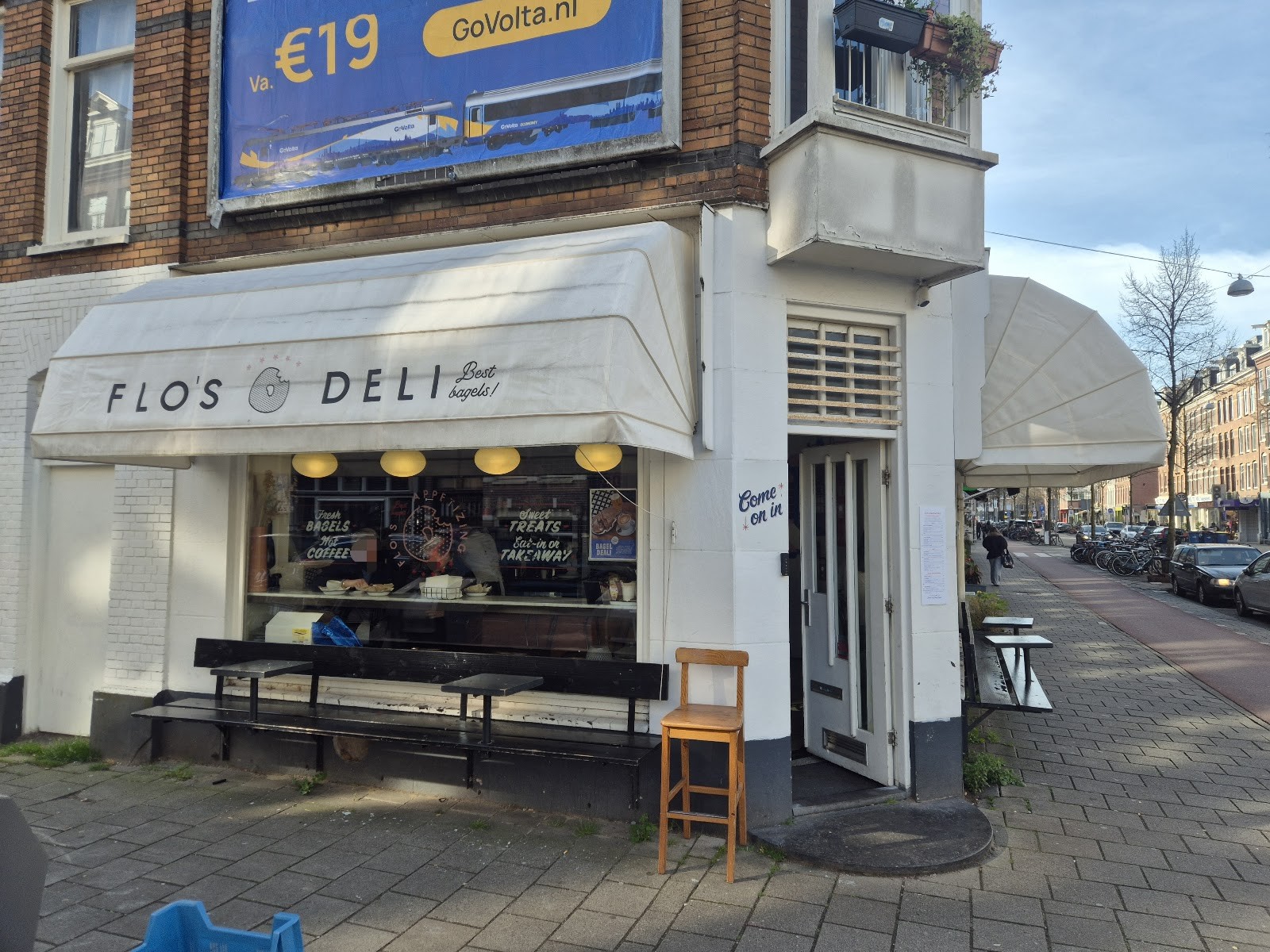 Flo's Appetizing Amsterdam: the place