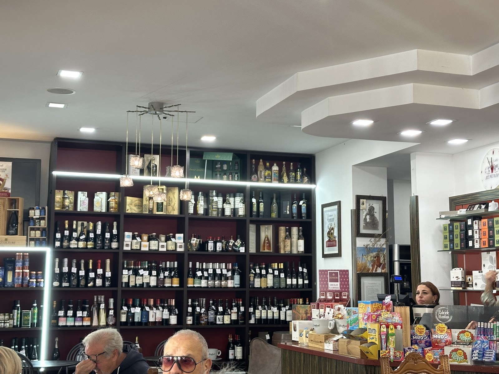 Bar Remondi: the place