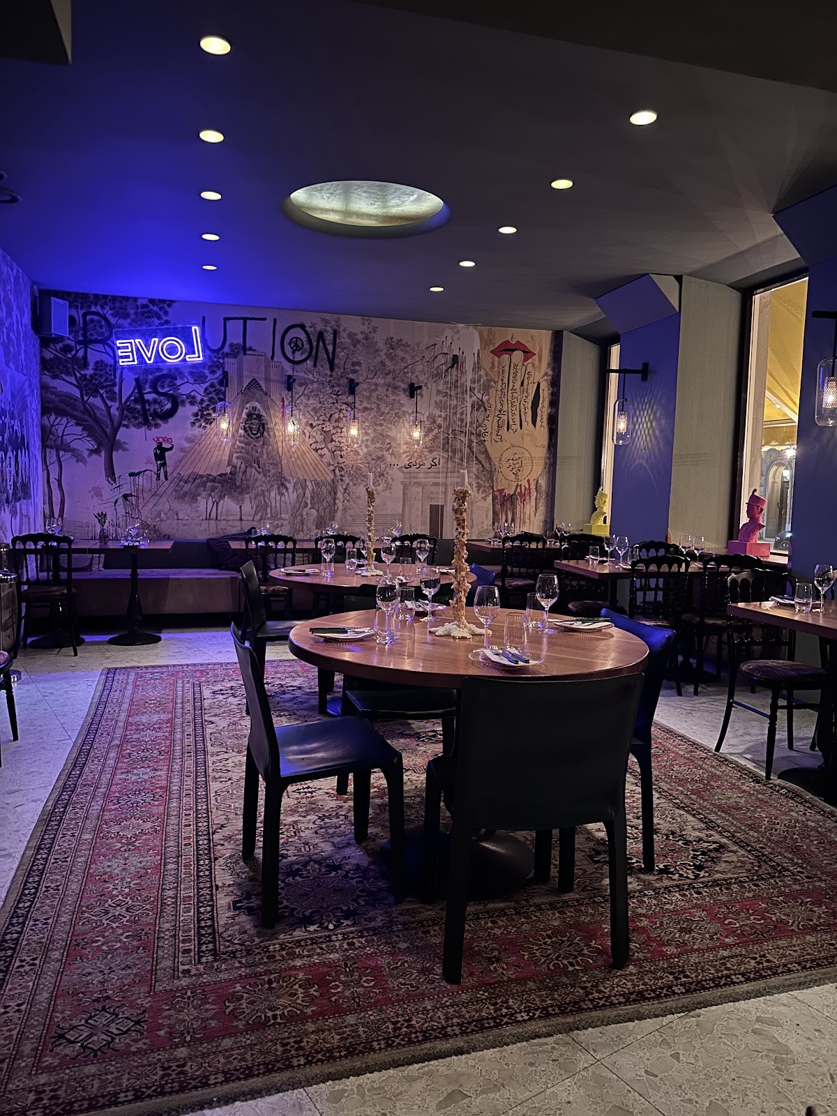 Coup D'etat: the place