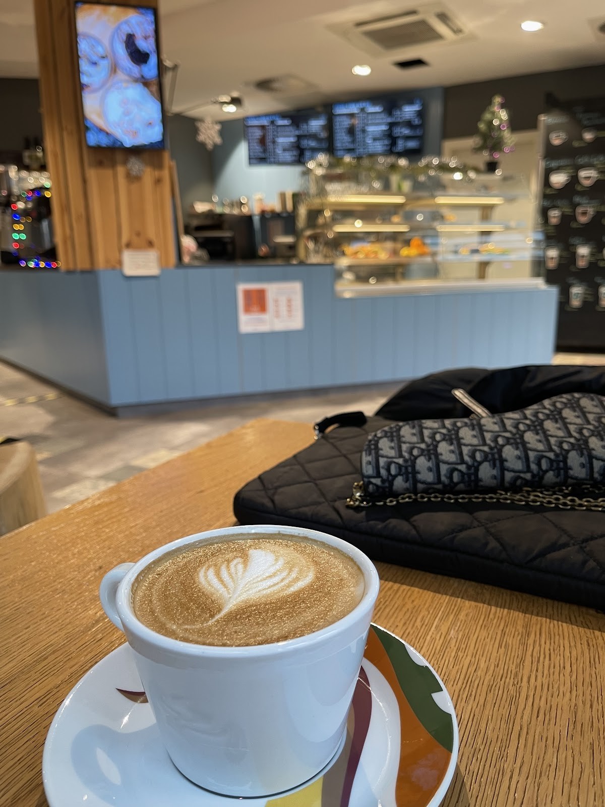 XOXO Café & Bar: the place