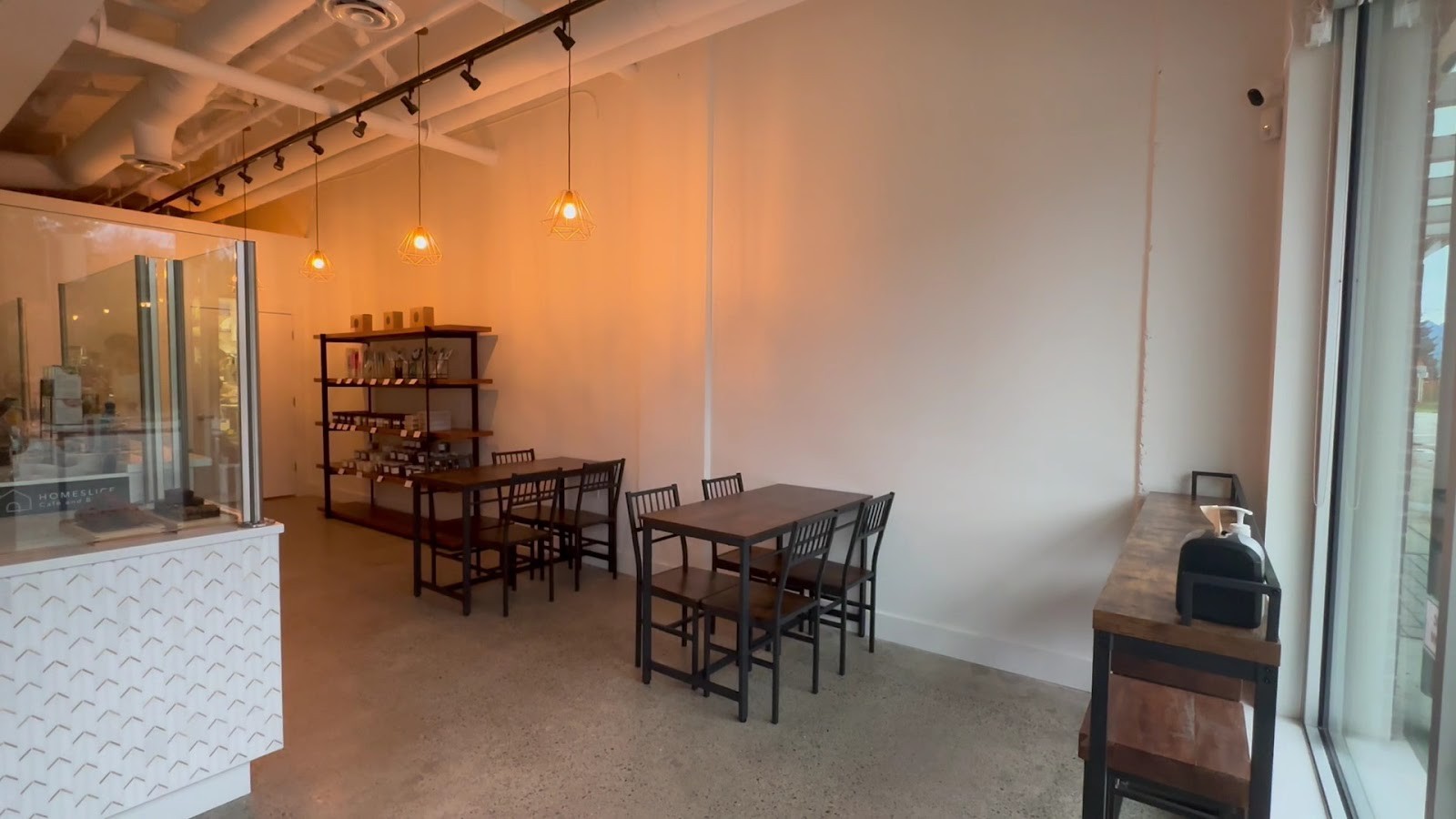 Homeslice Cafe & Bakery: the place