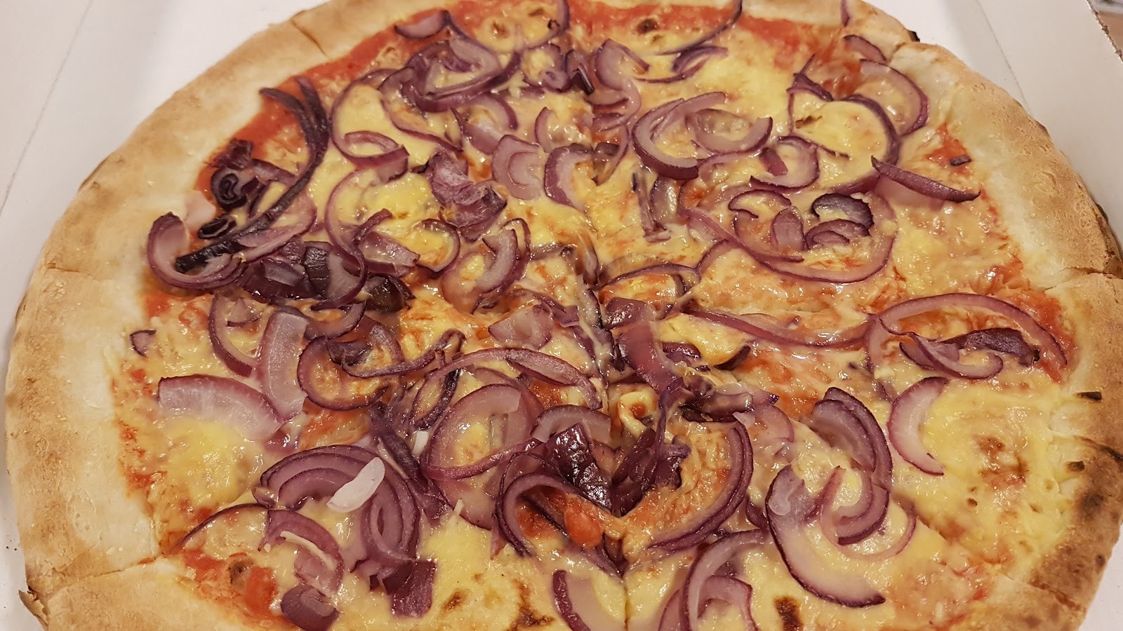 Pizzeria Kalabria: food & drinks