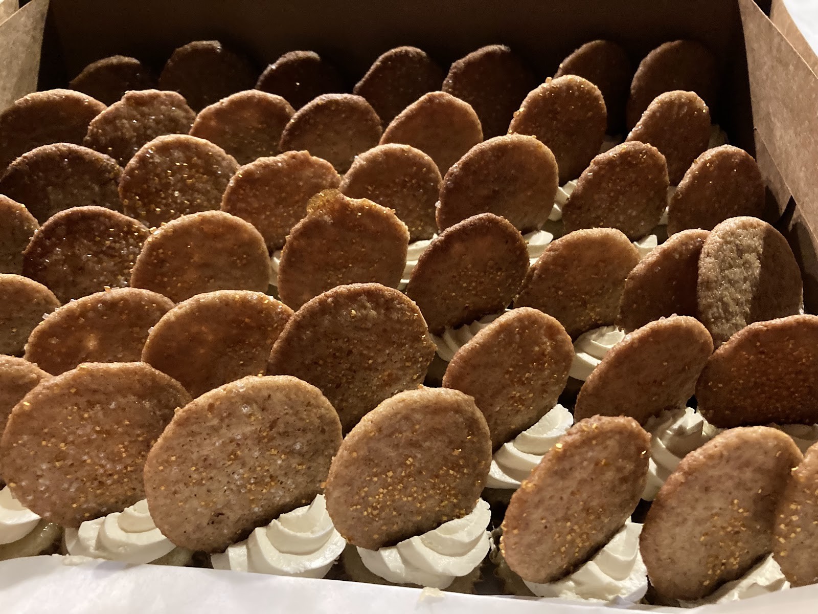 L.H.Bakeshop: food & drinks