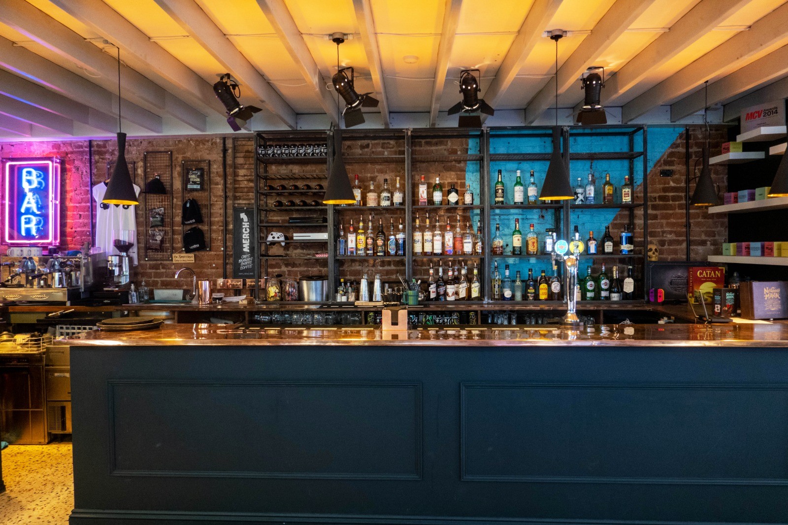 Loading Bar: the place