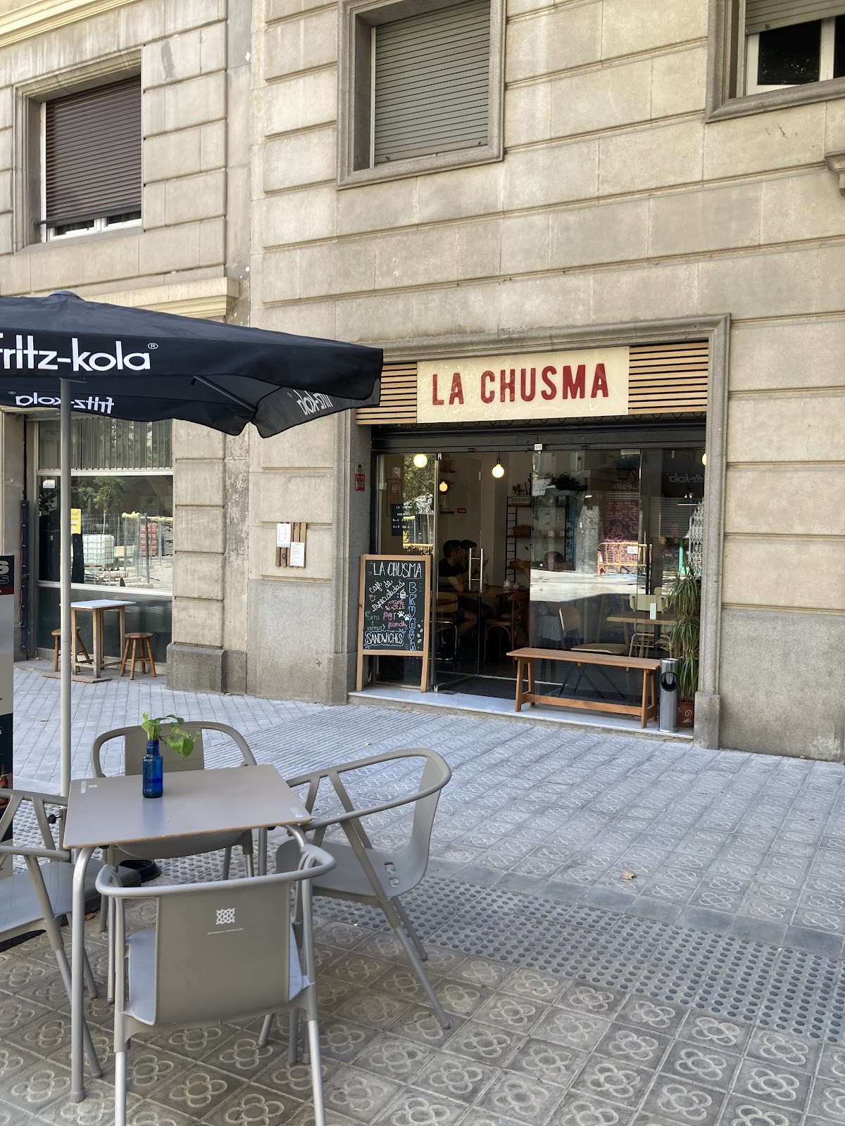 La Chusma • esmorzars i bar de barri •: the place