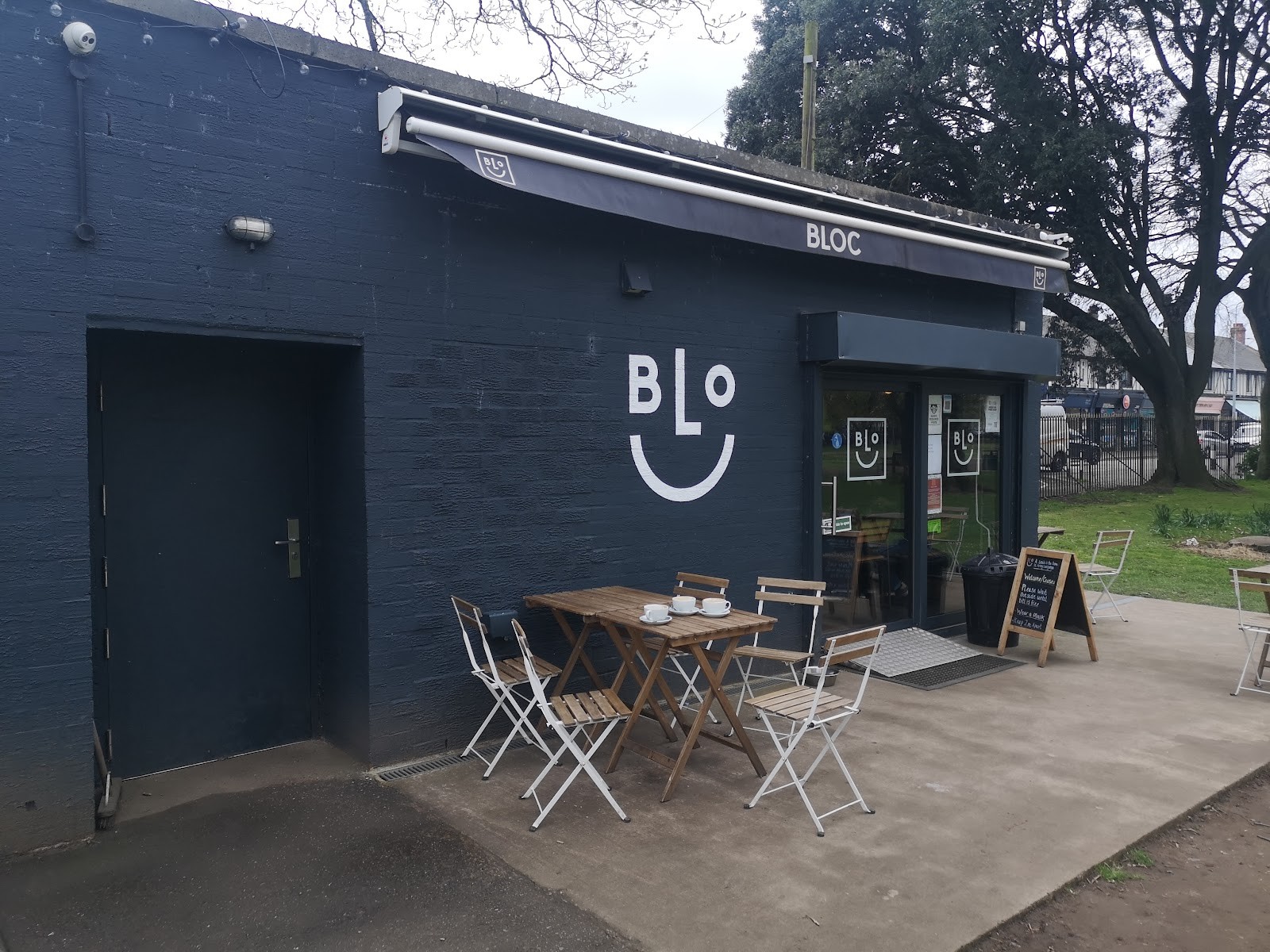 Bloc: the place