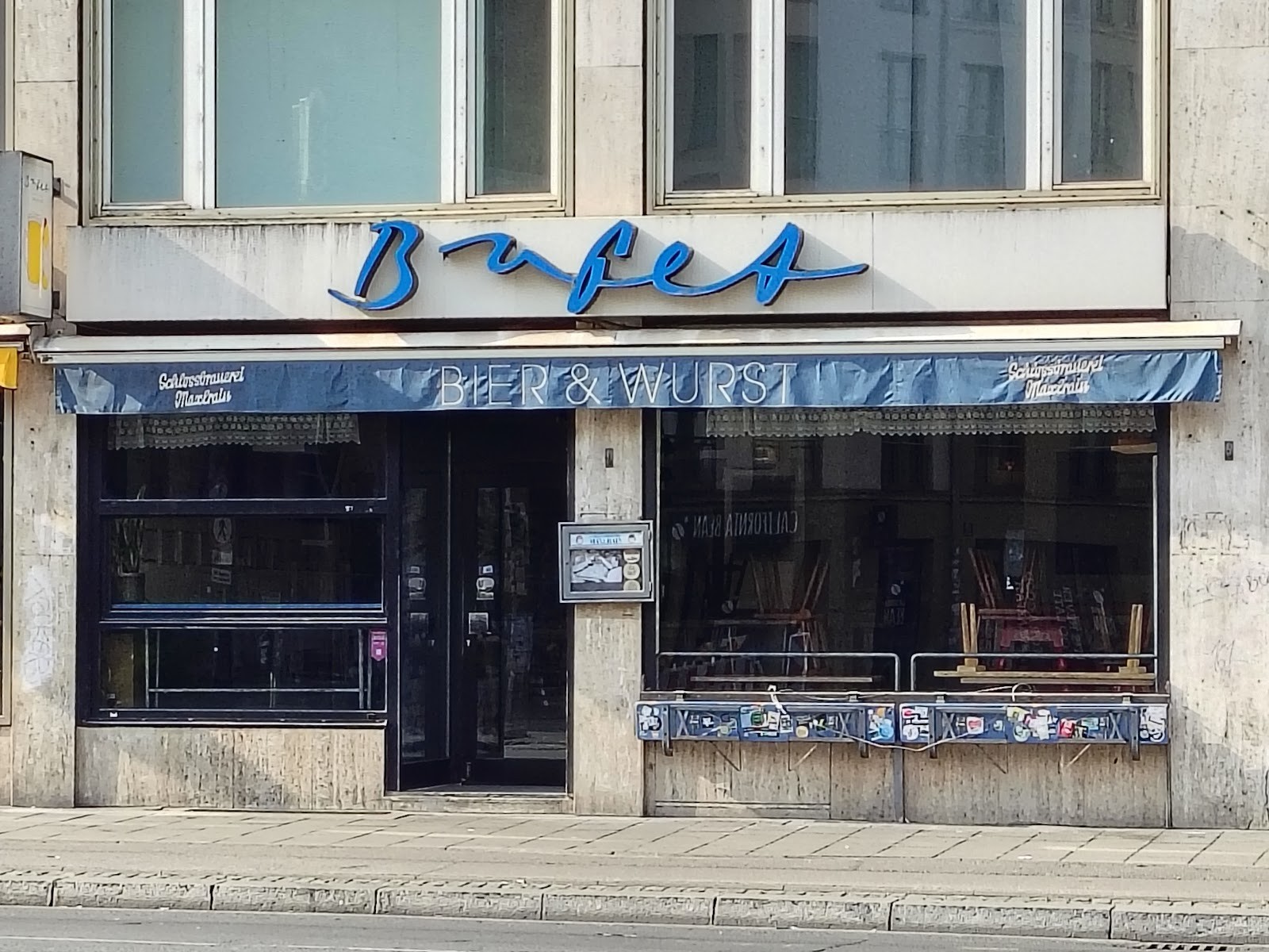 Bufet: the place
